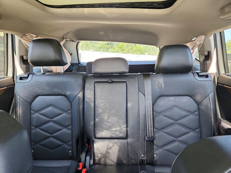 Снимка 10 от търг – 2024 VOLKSWAGEN ATLAS с VIN 1V2JR2CA9RC612234