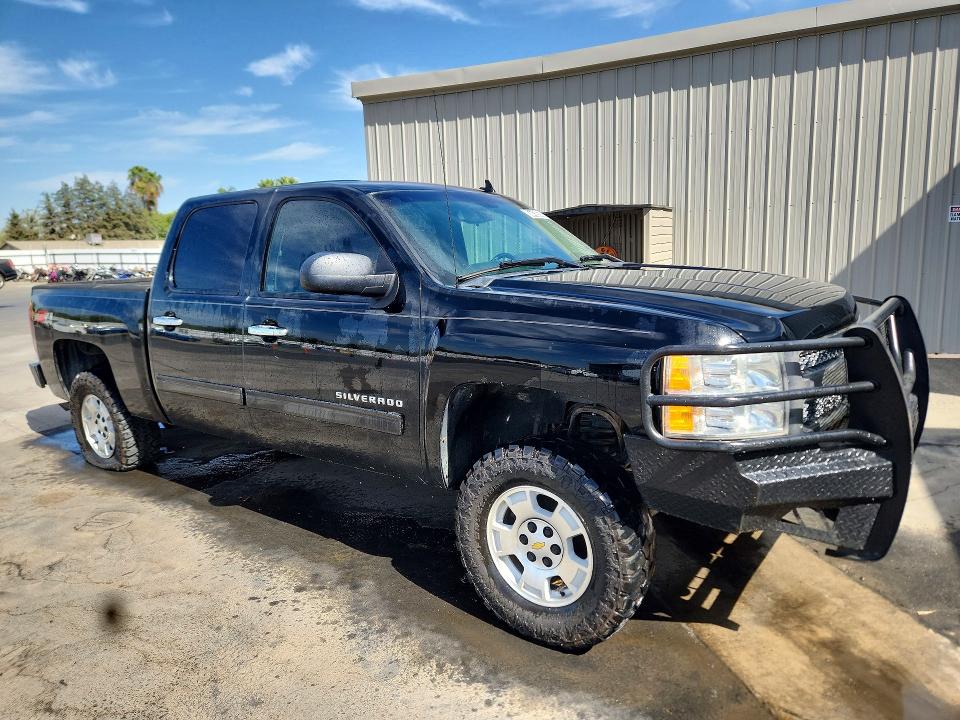 Photo 4 from auction – 2013 CHEVROLET SILVERADO with VIN 3GCPKSE7XDG192927