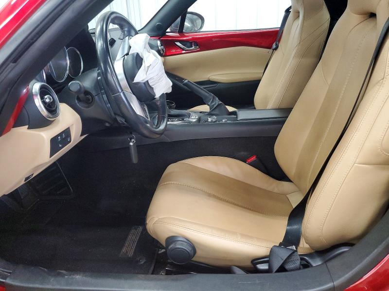 Photo 7 from auction – 2017 MAZDA MX-5 MIATA with VIN JM1NDAM70H0108007