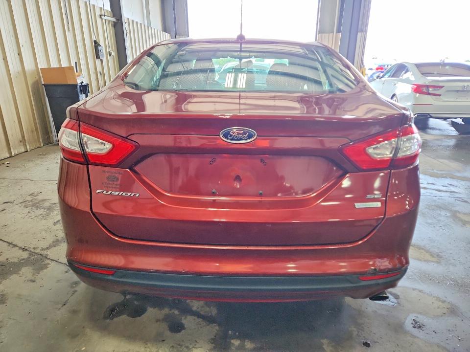 Photo 6 from auction – 2014 FORD FUSION with VIN 3FA6P0HD5ER268858
