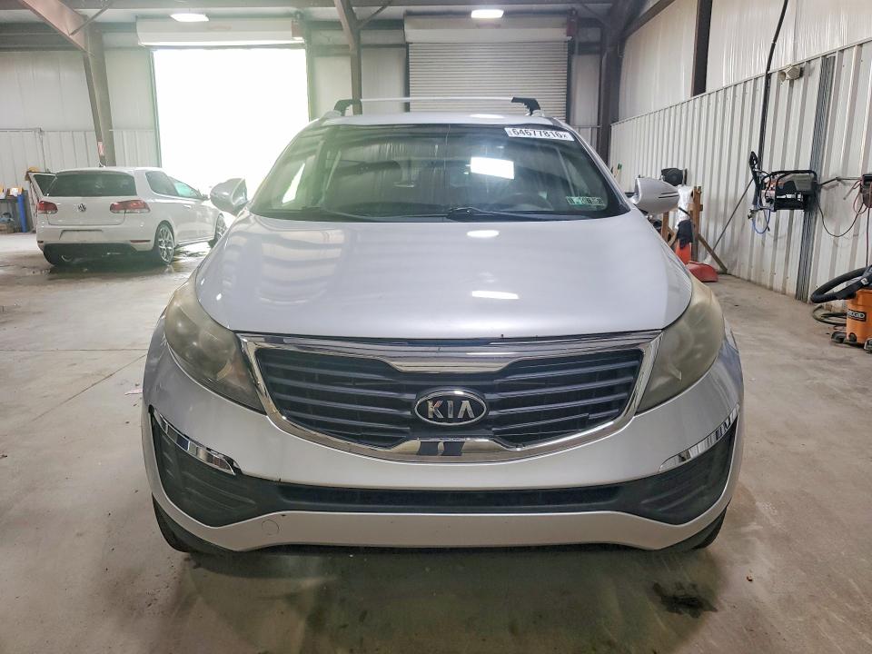 Photo 5 from auction – 2011 KIA SPORTAGE with VIN KNDPB3A29B7074473