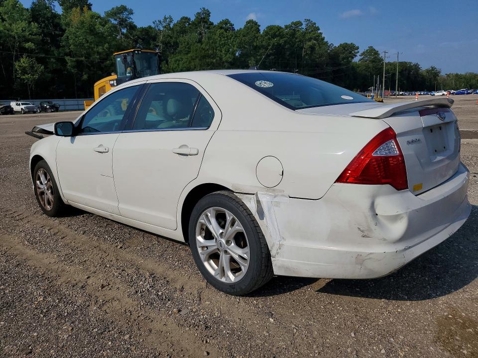Photo 2 from auction – 2012 FORD FUSION with VIN 3FAHP0HA7CR254696