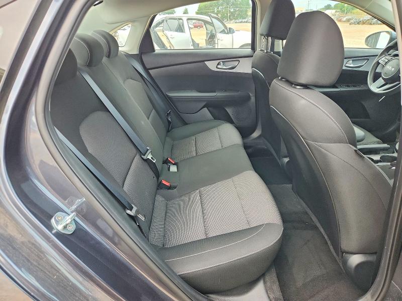 Photo 10 from auction – 2023 KIA FORTE with VIN 3KPF24AD7PE537558