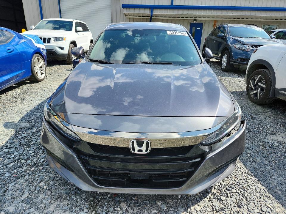 Photo 5 from auction – 2018 HONDA ACCORD with VIN 1HGCV1F37JA112667