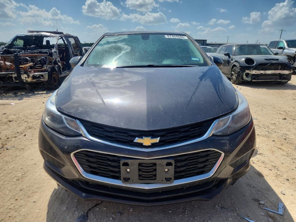 Photo 5 from auction – 2016 CHEVROLET CRUZE with VIN 1G1BE5SM0G7327399