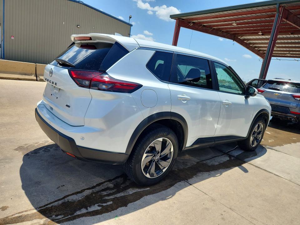 Photo 3 from auction – 2025 NISSAN ROGUE with VIN 5N1BT3BBXSC769036