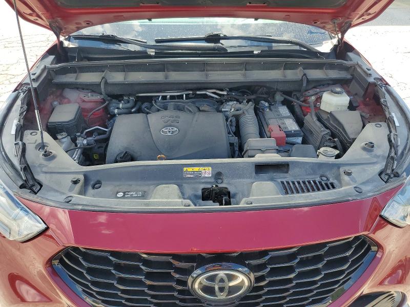 Photo 12 from auction – 2022 TOYOTA HIGHLANDER with VIN 5TDLZRBH2NS215863