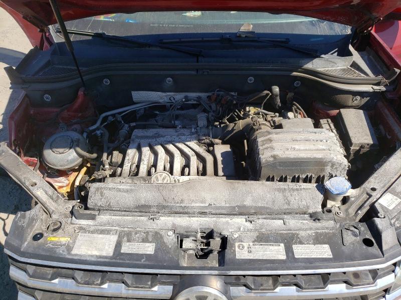 Photo 12 from auction – 2018 VOLKSWAGEN ATLAS with VIN 1V2LR2CA1JC548767