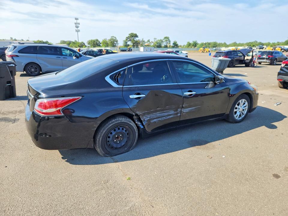 Photo 3 from auction – 2014 NISSAN ALTIMA with VIN 1N4AL3AP6EN385833