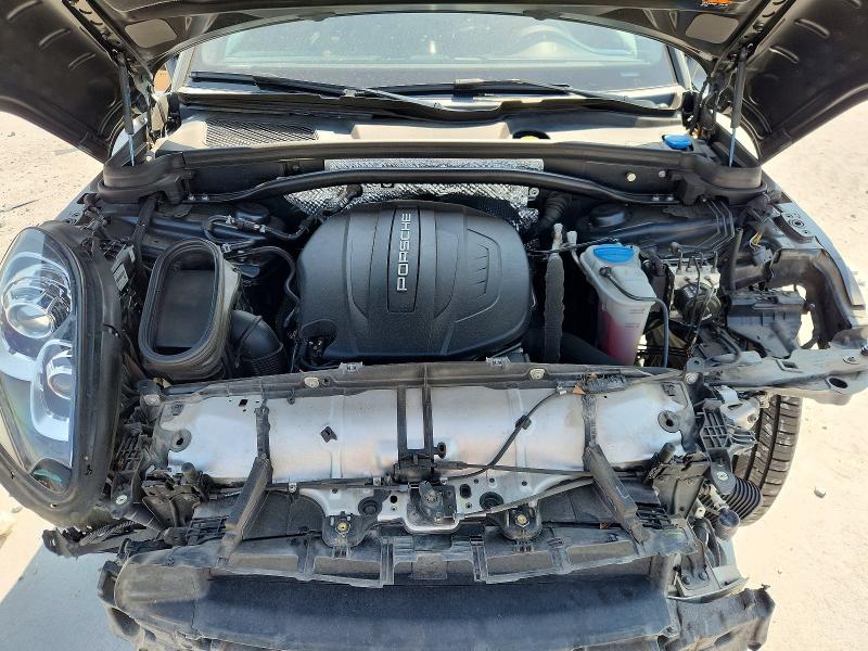 Photo 12 from auction – 2018 PORSCHE MACAN with VIN WP1AA2A55JLB07941