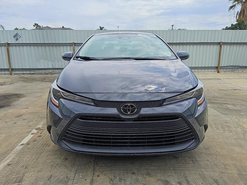 Photo 5 from auction – 2026 TOYOTA COROLLA with VIN 5YFB4MDE4TP391724