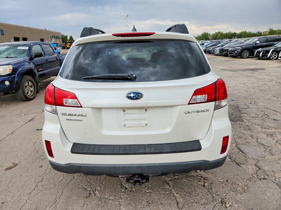 Photo 6 from auction – 2014 SUBARU OUTBACK with VIN 4S4BRCCC4E3272199