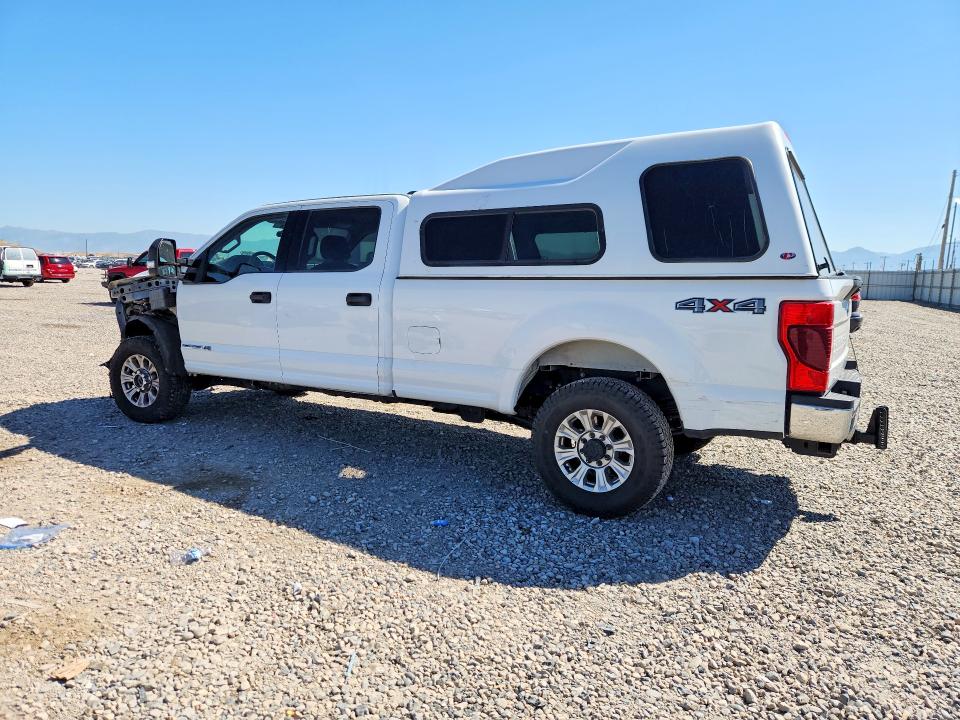 Photo 2 from auction – 2022 FORD F350 with VIN 1FT8W3BT4NEE71038