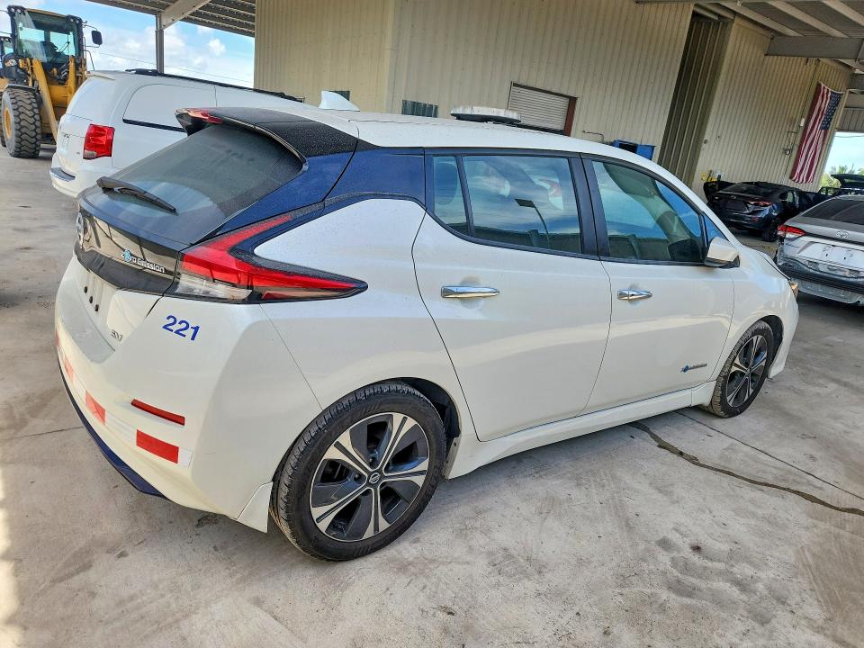 Photo 3 from auction – 2019 NISSAN LEAF with VIN 1N4AZ1CP8KC321607