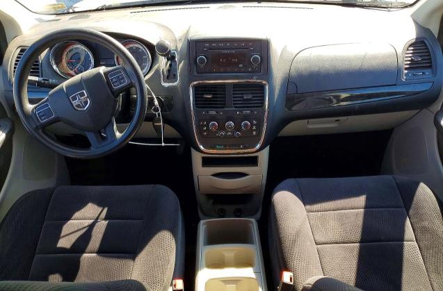 Photo 8 from auction – 2014 DODGE GRAND CARAVAN with VIN 2C4RDGBG3ER140894