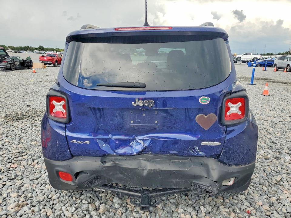 Photo 6 from auction – 2017 JEEP RENEGADE with VIN ZACCJBBB2HPG56579