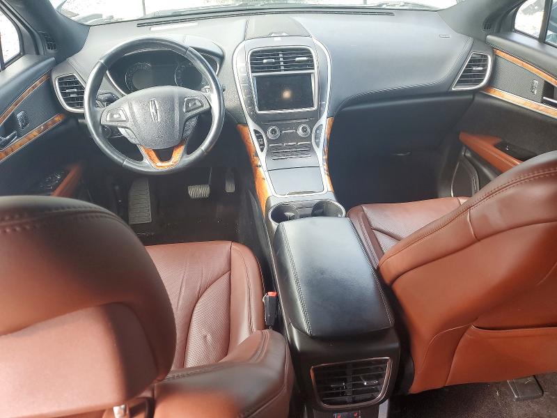Photo 8 from auction – 2016 LINCOLN MKX with VIN 2LMTJ8LP1GBL75907
