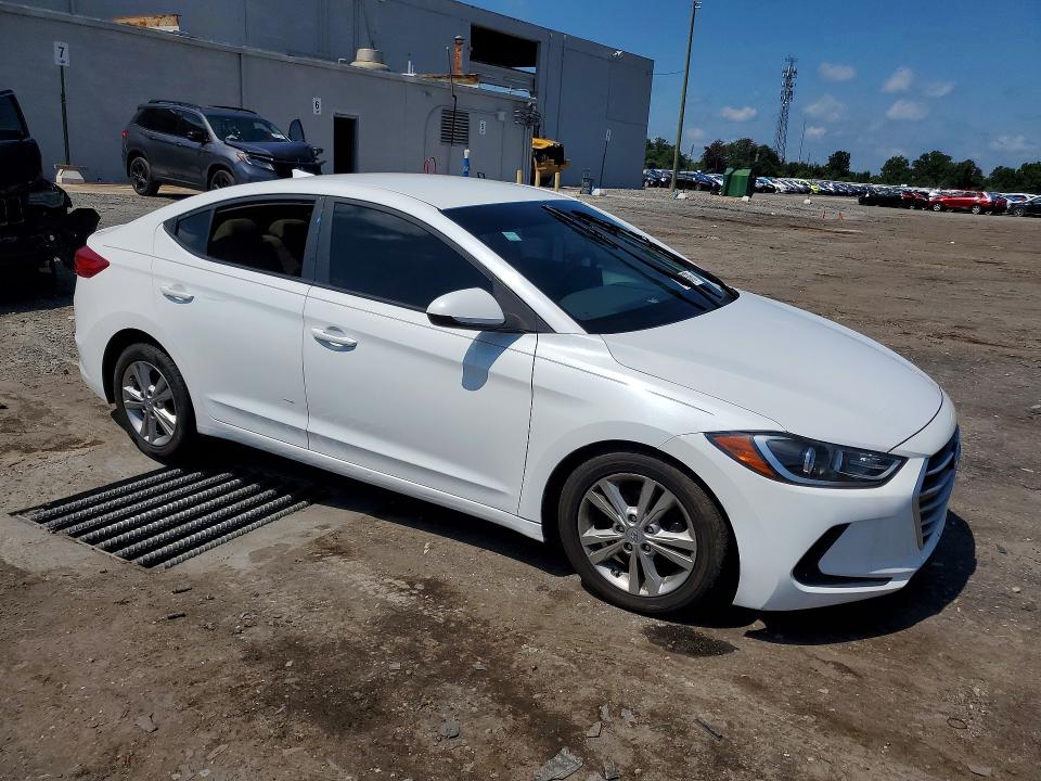 Photo 4 from auction – 2017 HYUNDAI ELANTRA with VIN 5NPD84LF0HH009569