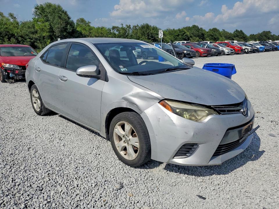 Photo 4 from auction – 2015 TOYOTA COROLLA with VIN 5YFBURHEXFP354527