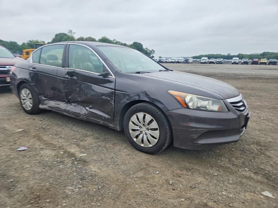 Photo 4 from auction – 2011 HONDA ACCORD with VIN 1HGCP2F35BA097572