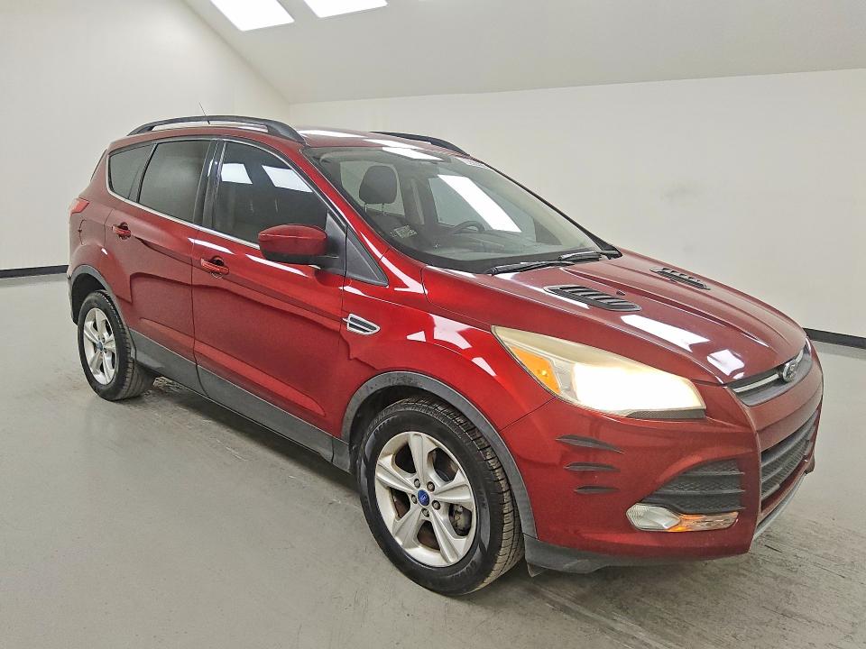 Photo 4 from auction – 2014 FORD ESCAPE with VIN 1FMCU0GX1EUA19446