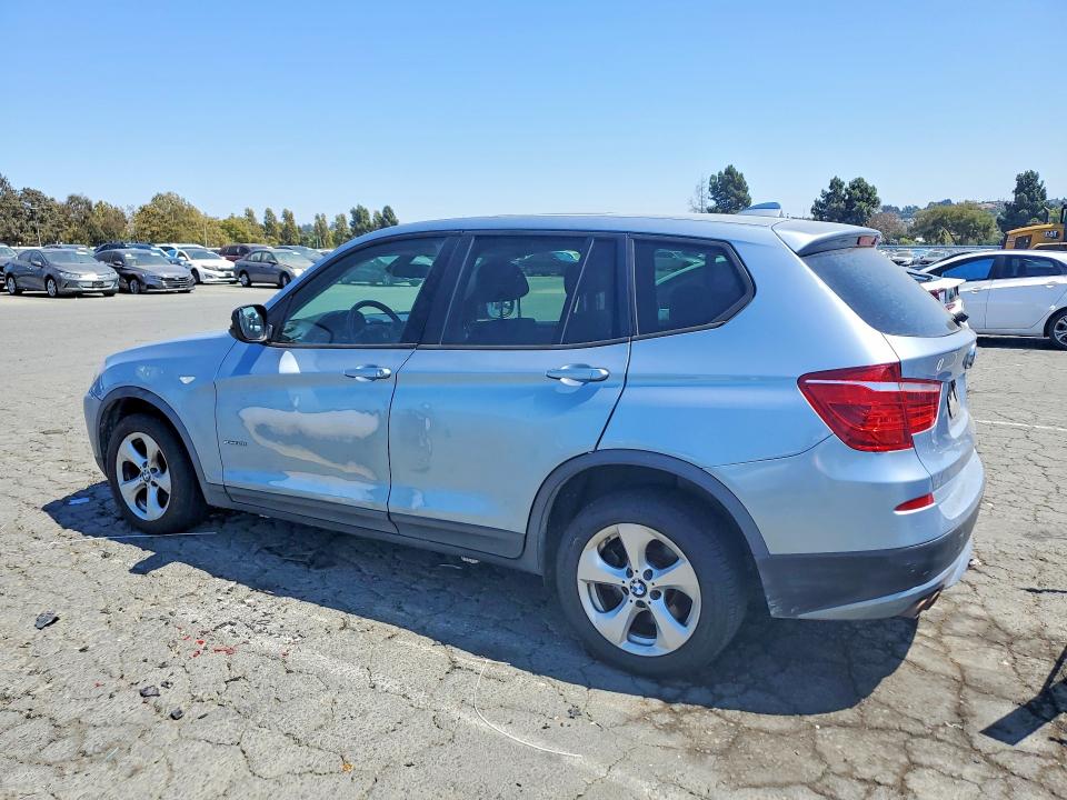 صورة رقم 2 من المزاد - 2011 BMW X3 مع VIN 5UXWX5C57BL703458