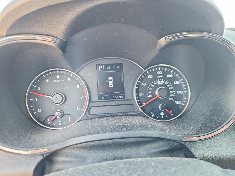 Photo 9 from auction – 2018 KIA FORTE with VIN 3KPFK4A77JE284436