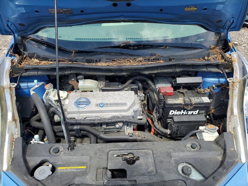 Photo 11 from auction – 2012 NISSAN LEAF with VIN JN1AZ0CP2CT023871