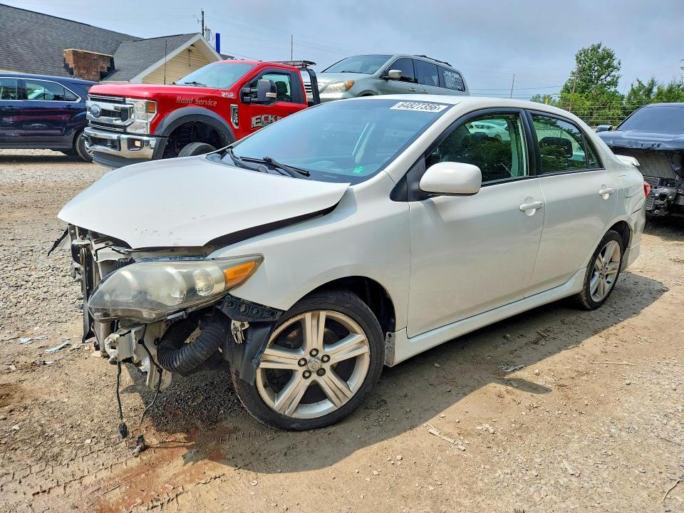 TOYOTA COROLLA 2013 with VIN 2T1BU4EEXDC015027 - Photo from auction