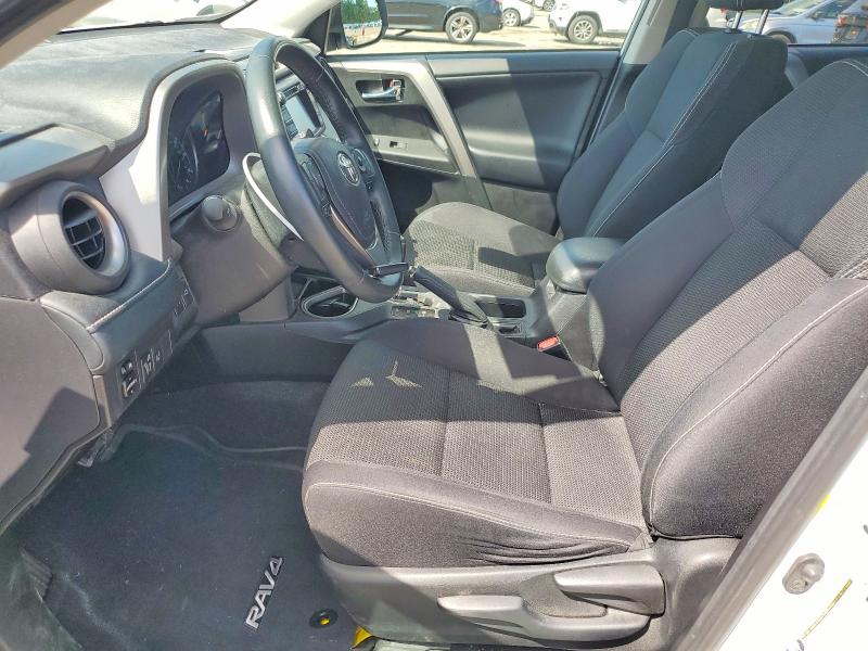 Фото 7 с аукциона – 2018 TOYOTA RAV4 с VIN 2T3RFREV8JW744523