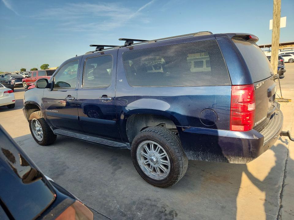 Photo 2 from auction – 2008 CHEVROLET SUBURBAN with VIN 3GNFK16358G204660