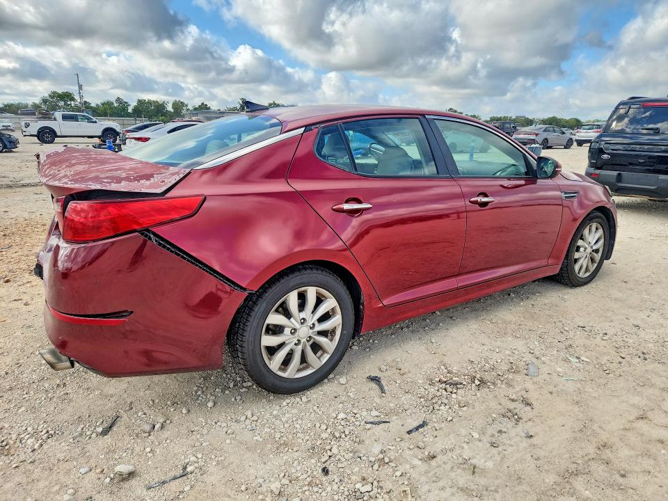 Photo 3 from auction – 2015 KIA OPTIMA with VIN 5XXGN4A7XFG393516