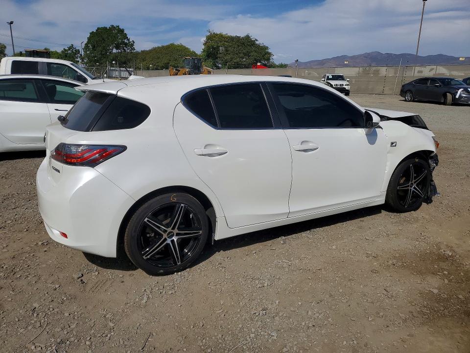 Photo 3 from auction – 2012 LEXUS CT with VIN JTHKD5BH6C2106554