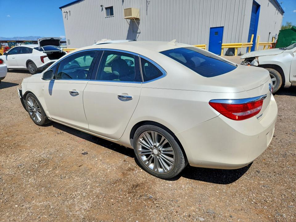 Photo 2 from auction – 2013 BUICK VERANO with VIN 1G4PS5SK6D4111179