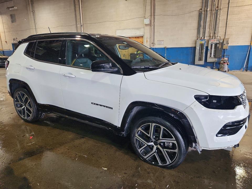 Photo 4 from auction – 2025 JEEP COMPASS with VIN 3C4NJDCNXST614948