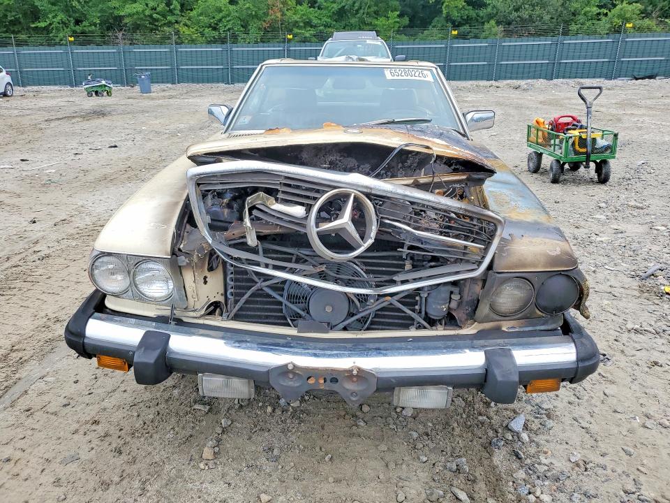 Photo 5 from auction – 1984 MERCEDES-BENZ 380 with VIN WDBBA45A4EA005295