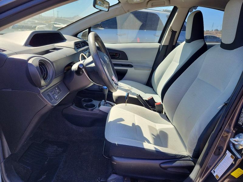 Photo 7 from auction – 2014 TOYOTA PRIUS C with VIN JTDKDTB3XE1560146