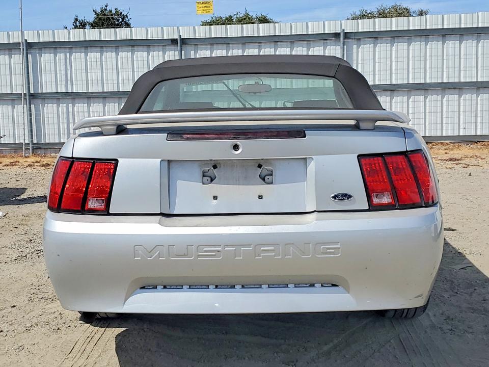 Photo 6 from auction – 2003 FORD MUSTANG with VIN 1FAFP44473F421201