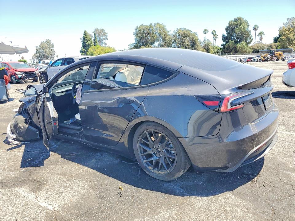 صورة رقم 2 من المزاد - 2025 TESLA MODEL 3 مع VIN 5YJ3E1EB3SF000951