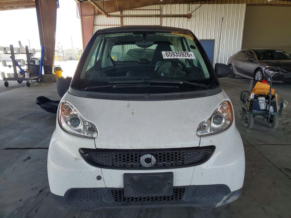 Photo 5 from auction – 2014 SMART FORTWO with VIN WMEEJ3BA6EK753006