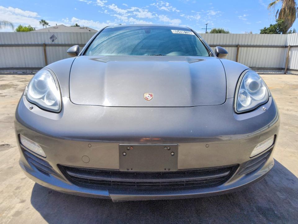 Zdjęcie 5 z aukcji – 2013 PORSCHE PANAMERA z VIN WP0AA2A70DL013943