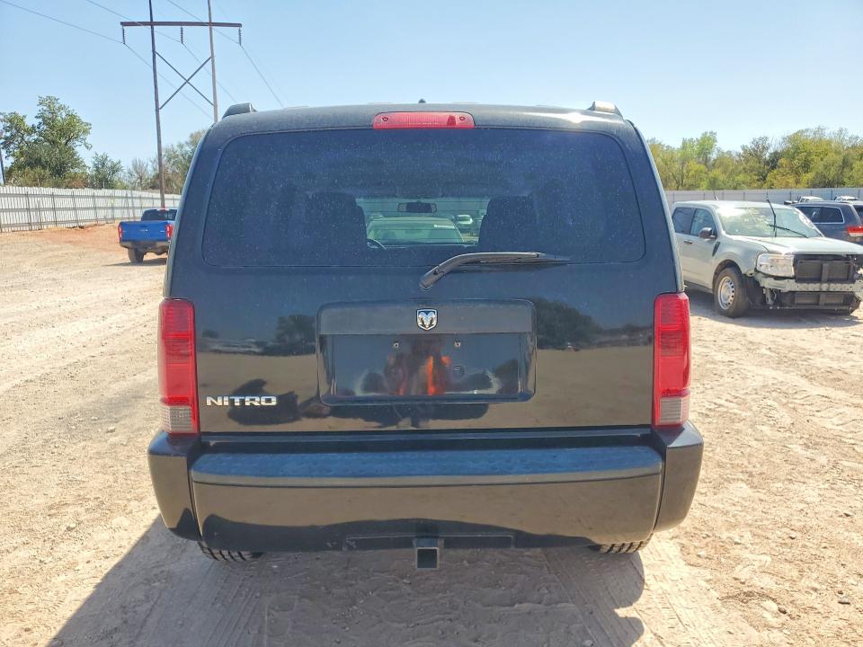 Foto 6 de la subasta – 2007 DODGE NITRO con VIN 1D8GT28K67W683533