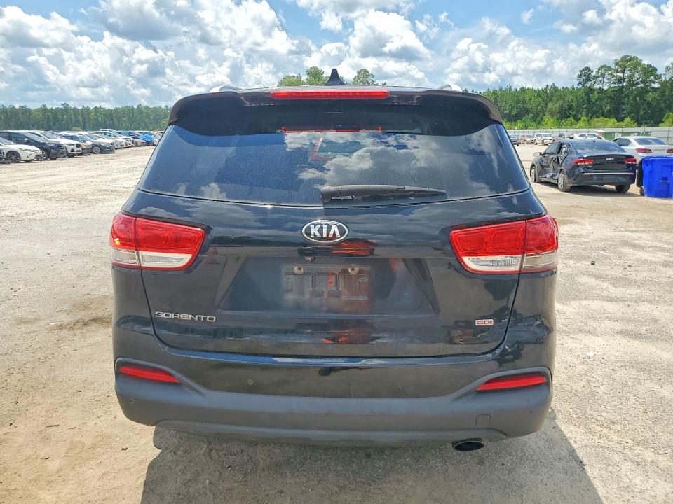 Photo 6 from auction – 2017 KIA SORENTO with VIN 5XYPGDA33HG293943