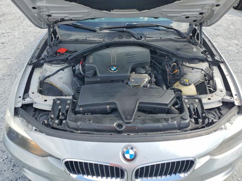 Photo 11 from auction – 2013 BMW 328 with VIN WBA3A5C50DF357659