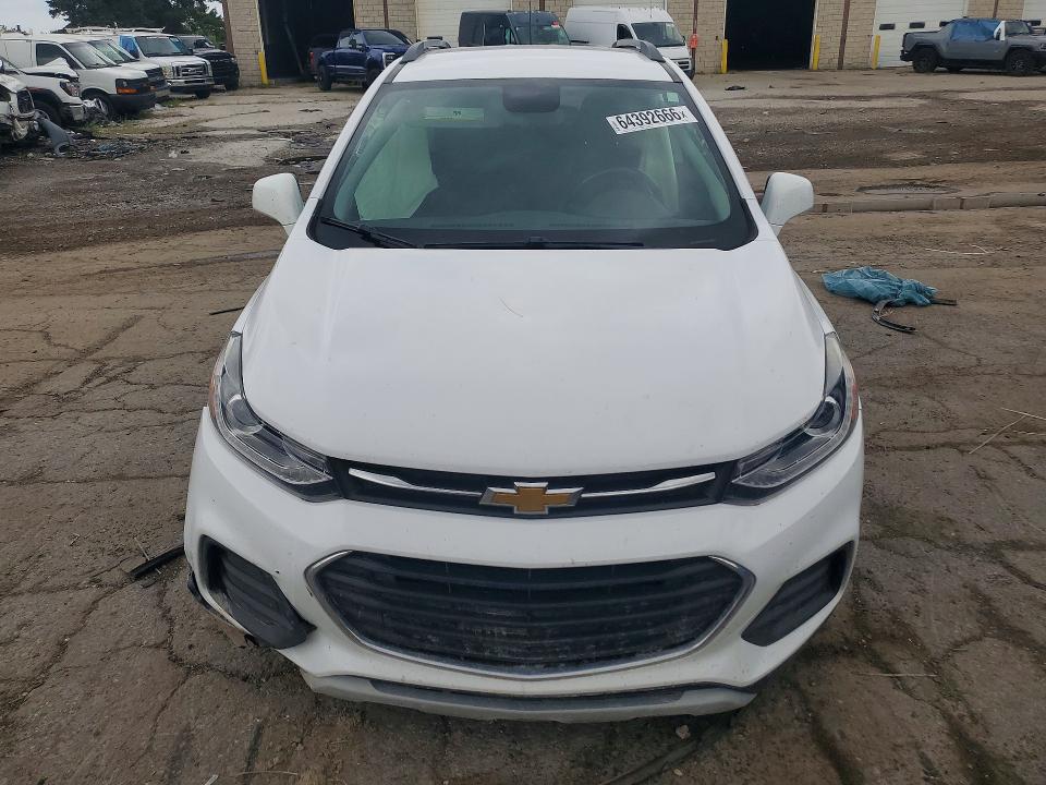 Photo 5 from auction – 2019 CHEVROLET TRAX with VIN 3GNCJLSB1KL323044