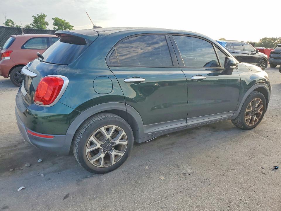 Photo 3 from auction – 2016 FIAT 500X with VIN ZFBCFXCT0GP332836