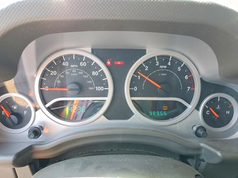 Photo 9 from auction – 2010 JEEP WRANGLER with VIN 1J4AA5D17AL141224