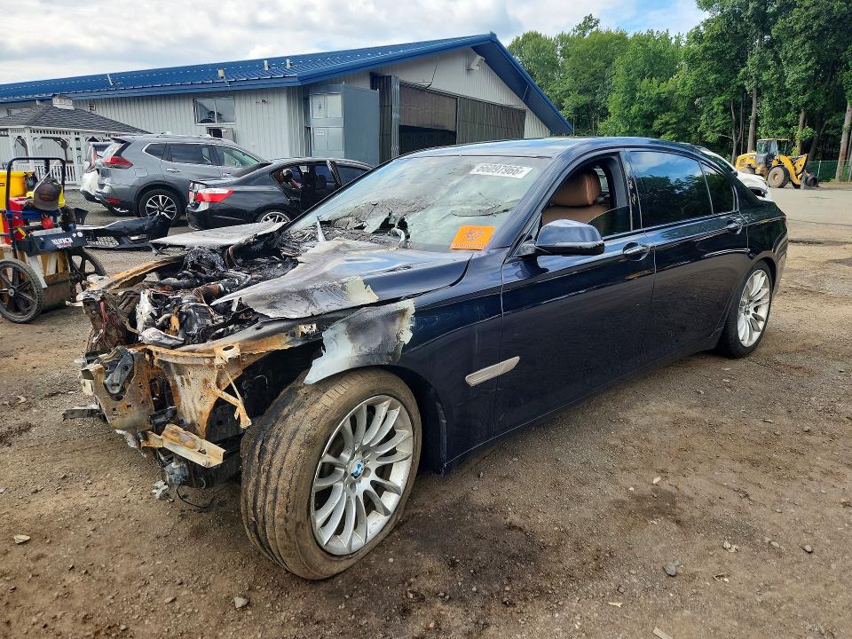 BMW 750 2014 with VIN WBAYF8C58ED142505 - Photo from auction