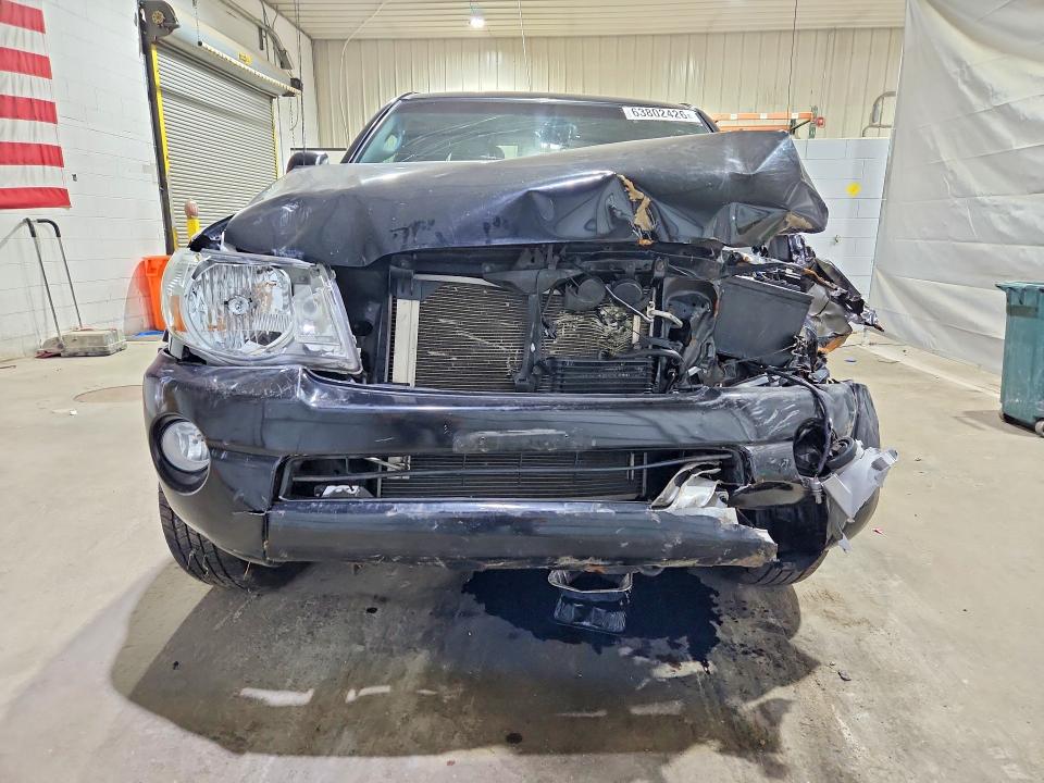 Photo 5 from auction – 2011 TOYOTA TACOMA with VIN 5TFUU4EN7BX017616