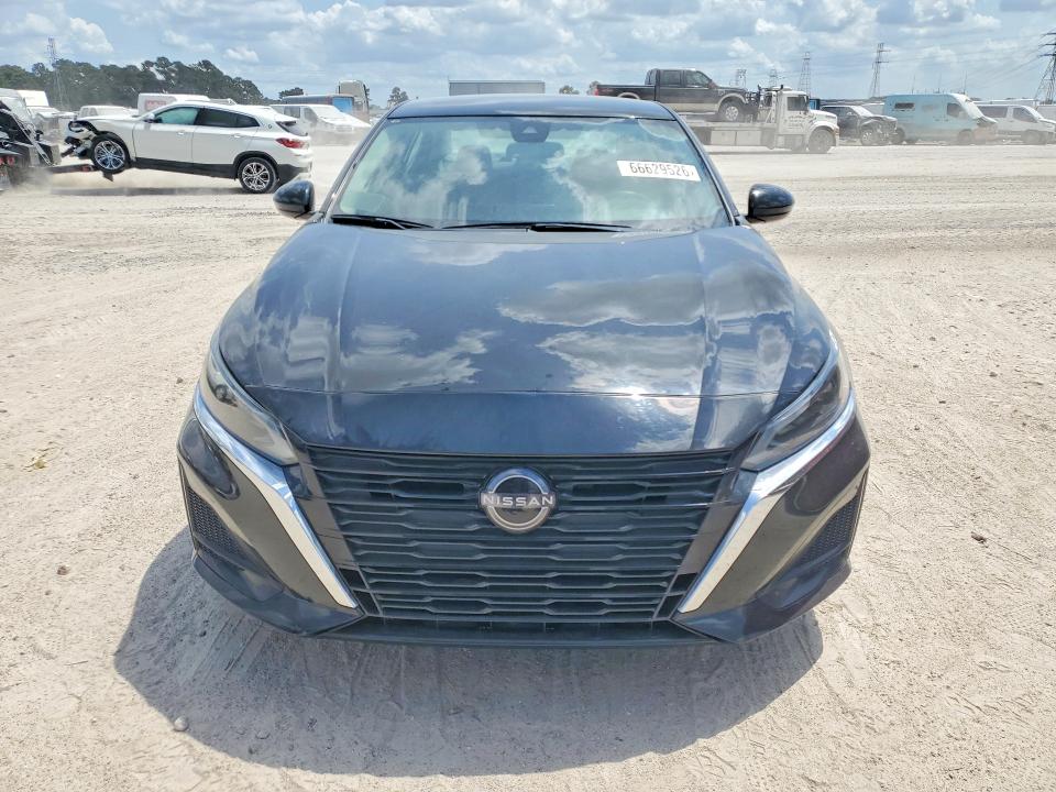 Photo 5 from auction – 2023 NISSAN ALTIMA with VIN 1N4BL4DV4PN340123